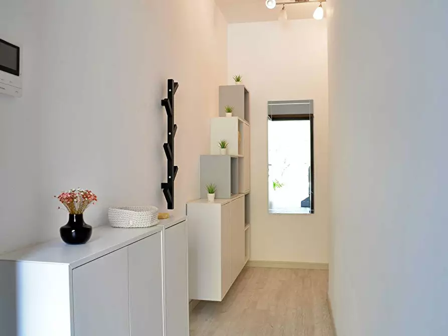 Immagine 2 di Bilocale in vendita  in Via Seminario 34b a Lecco