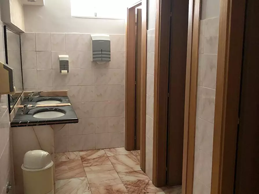 Immagine 21 di Albergo/B&B/Residence in vendita  in Via Villa snc a Liberi