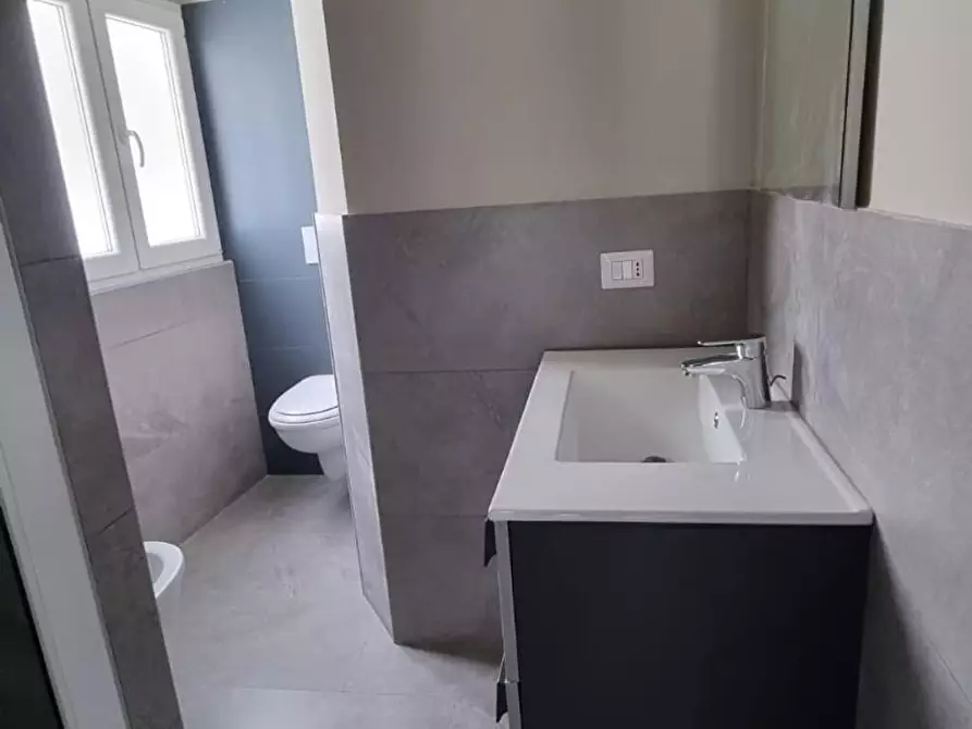 Immagine 3 di Appartamento in affitto  in via alcide de gasperi 19 a Acquaviva Delle Fonti