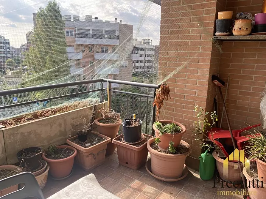 Immagine 7 di Appartamento in vendita  in VIA NOSATE 71 a Roma