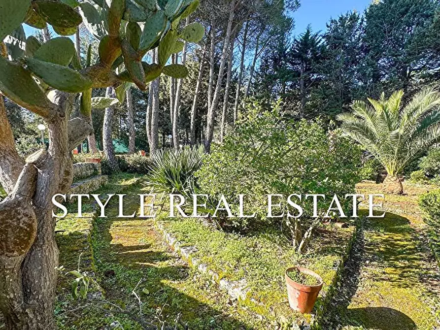 Immagine 4 di Villa in vendita  in Contrada Manghisi - a Noto