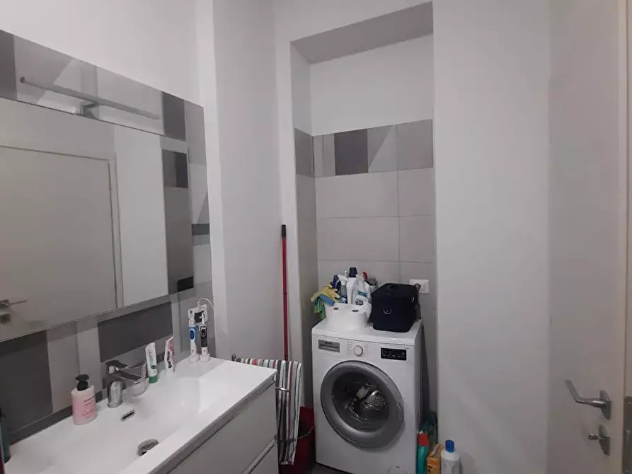 Immagine 5 di Camera condivisa in affitto  a Pavia