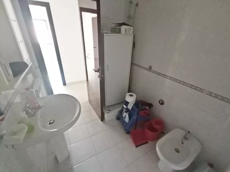 Immagine 11 di Appartamento in vendita  in Viale Italia  48 C a Sassari