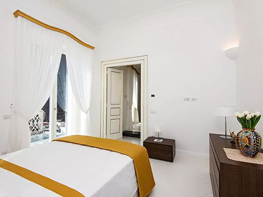 Immagine 12 di Albergo/B&B/Residence in affitto  in Salita Sopra Muro 36 a Amalfi