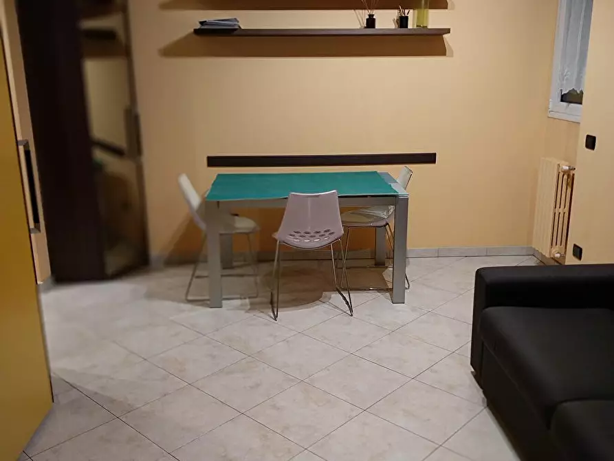 Immagine 3 di Abitazione tipica in affitto  in PIAZZA TRIVULZIANA 2 a Milano