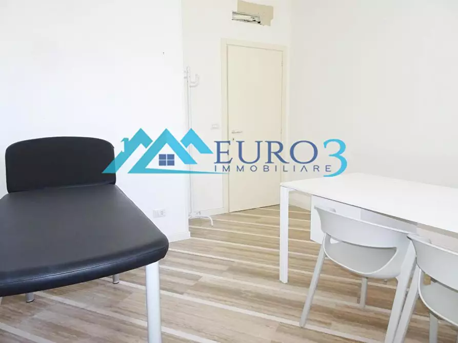 Immagine 2 di Ufficio in affitto  in brecciarolo 1 a Ascoli Piceno