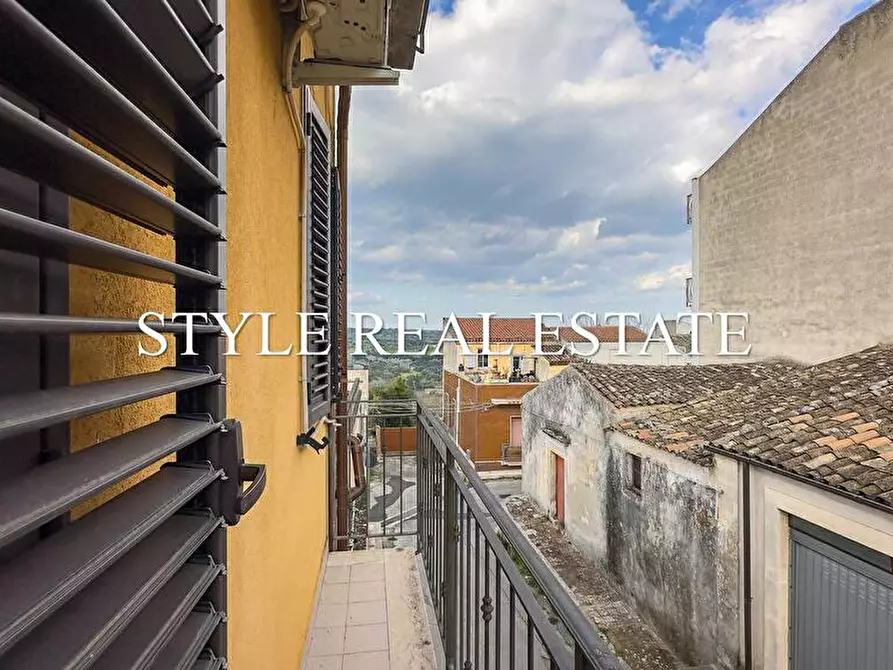 Immagine 26 di Casa indipendente in vendita  in Via Procida - a Canicattini Bagni