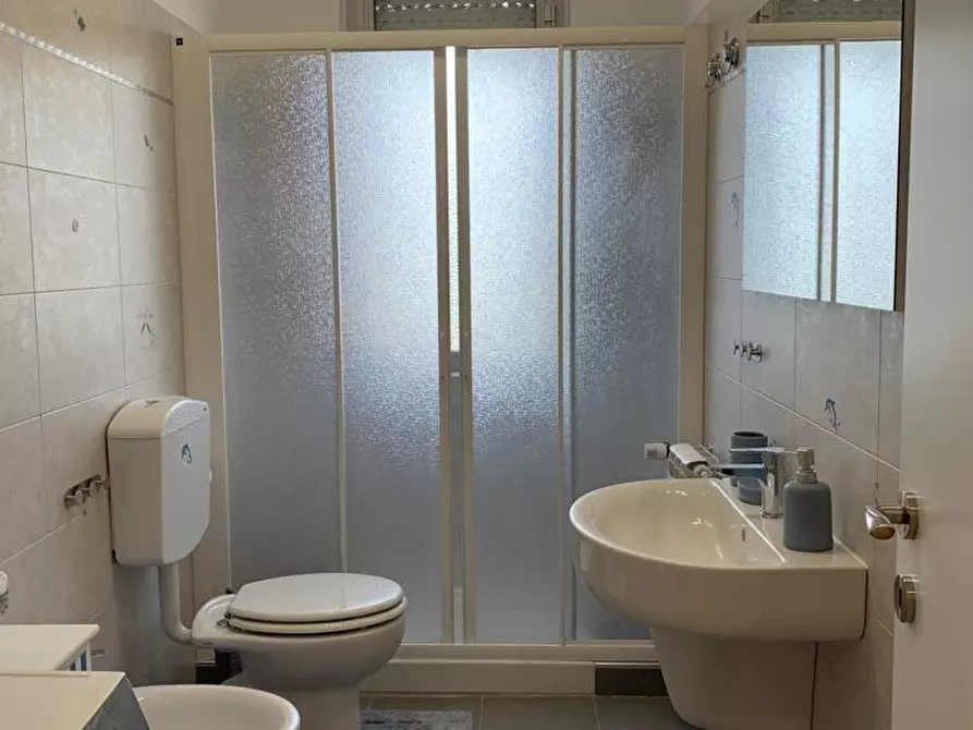 Immagine 2 di Casa vacanze in affitto  in Via Nostra Signora del Monte, Savona, Liguria, Italia 10 a Savona