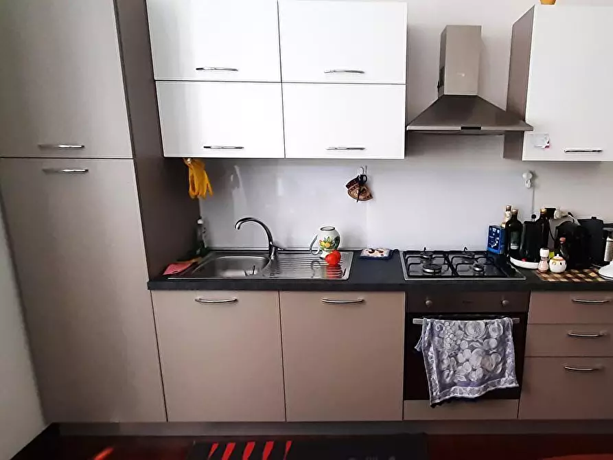 Immagine 6 di Appartamento in vendita  a Savona