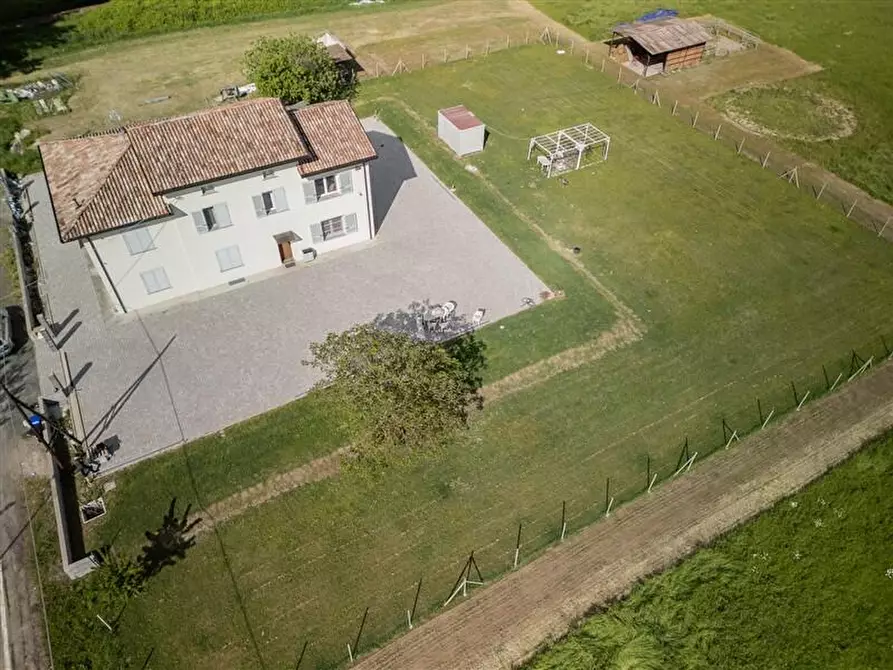 Immagine 1 di Casa bifamiliare in vendita  in san faustino a Fidenza