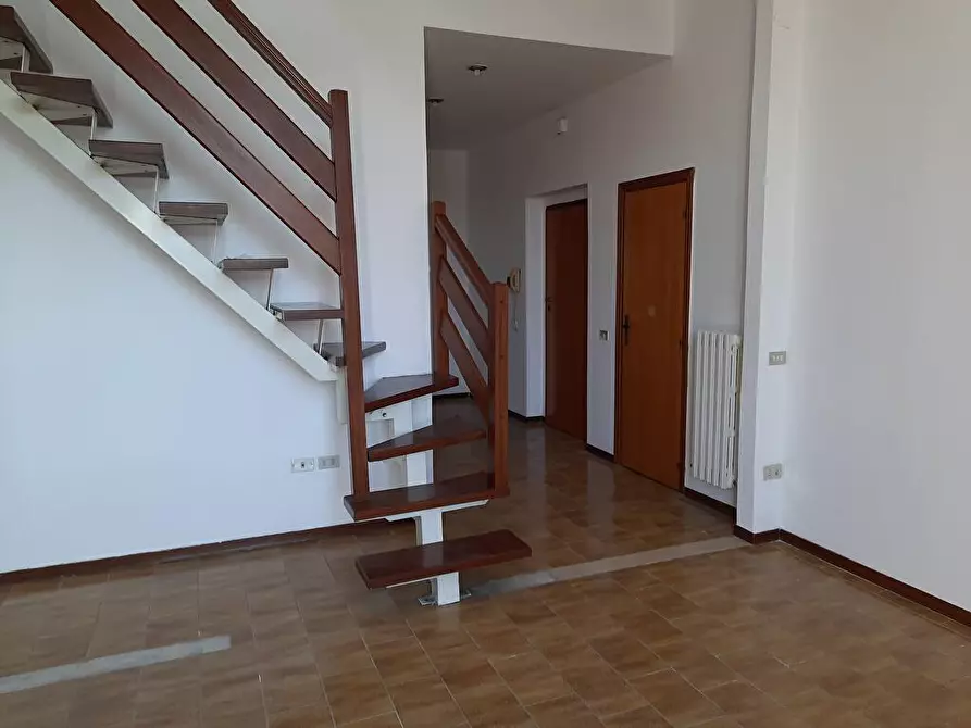 Immagine 16 di Abitazione tipica in vendita  in VIA ALESSANDRO MAGGINI 78 a Ancona