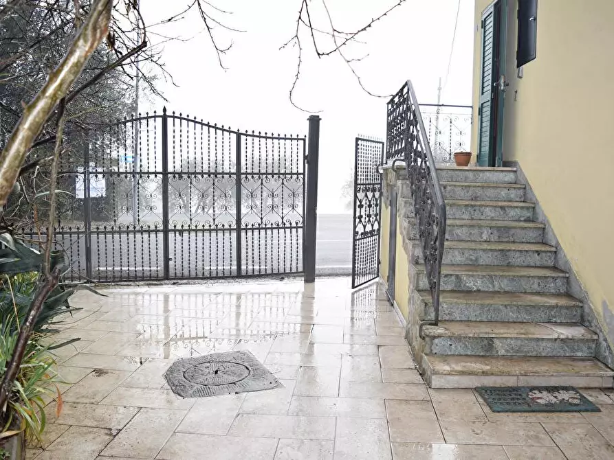 Immagine 1 di Abitazione tipica in affitto  a Castiglion Fiorentino