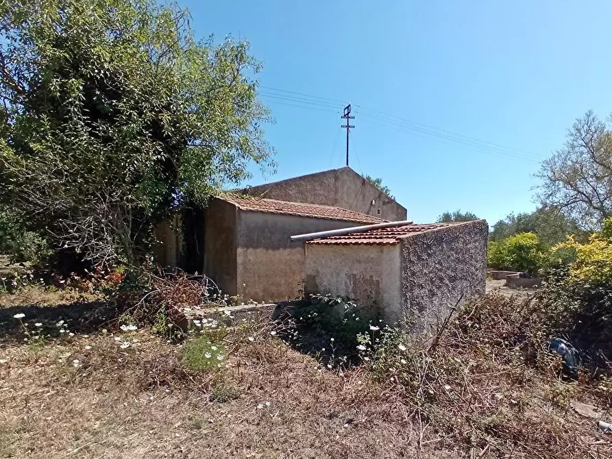 Immagine 11 di Casa colonica in vendita  in SV Pietro d'Ottava 130 a Sassari