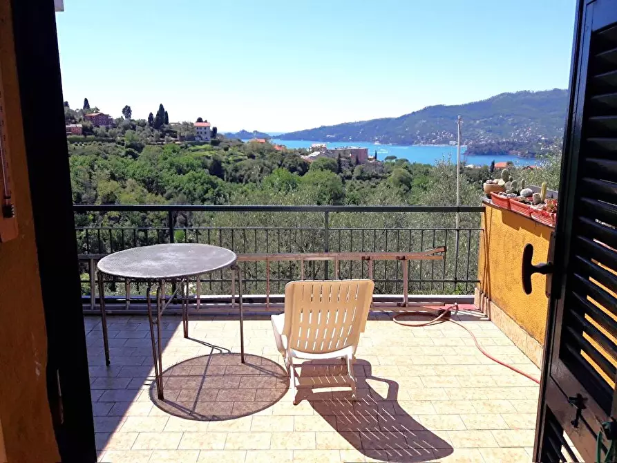 Immagine 4 di Quadrilocale in vendita  in VIA CORNICE DI S. AMBROGIO 88 a Rapallo