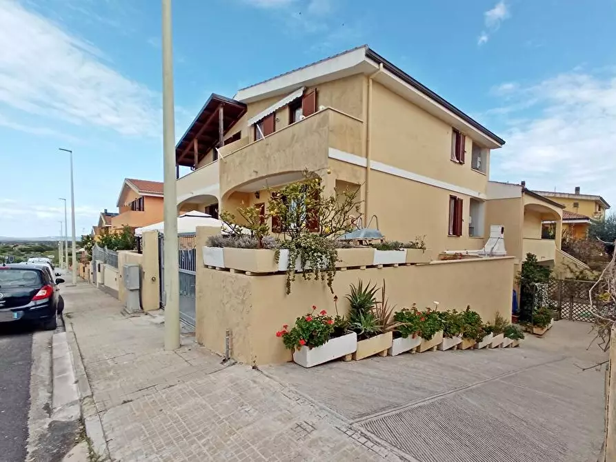 Immagine 2 di Villa in vendita  in Via Brigata Sassari snc a Tissi