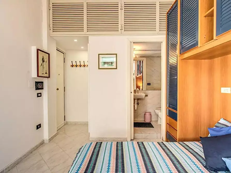 Immagine 3 di Appartamento in affitto  a Roma