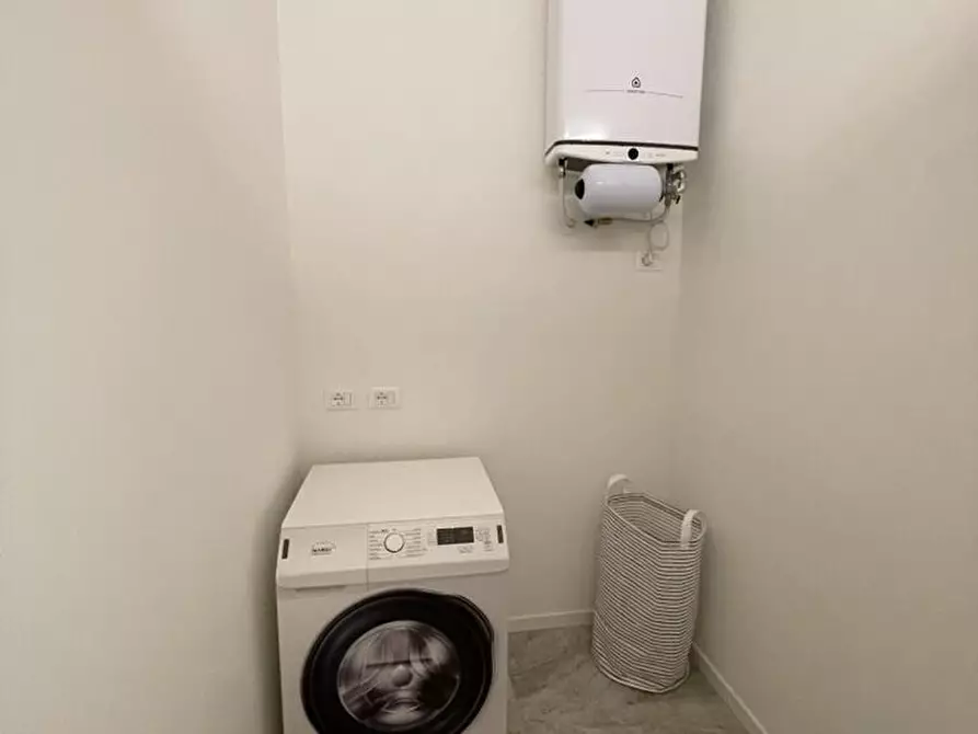 Immagine 8 di Appartamento in vendita  in Via Mori 33 a Mantova