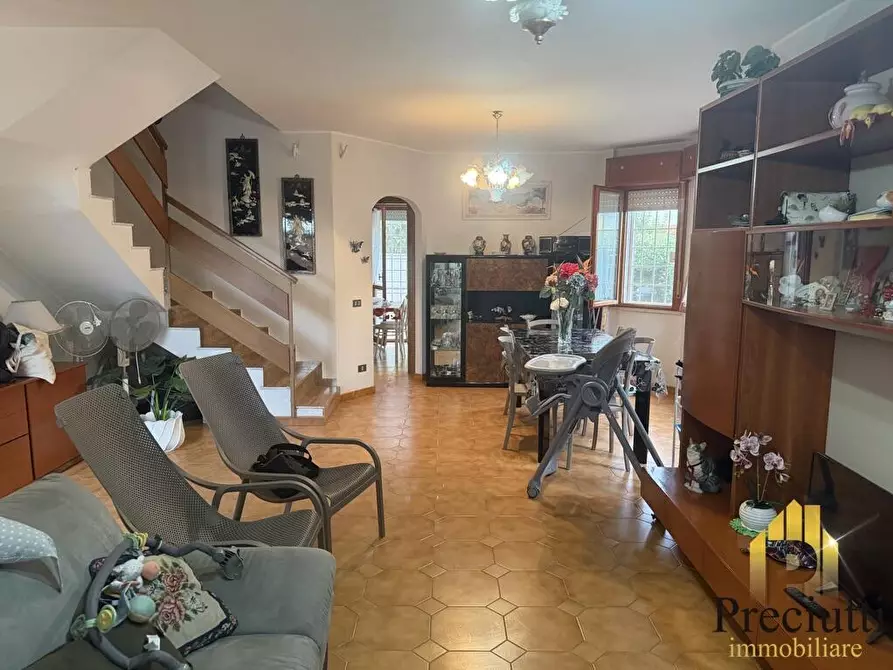 Immagine 14 di Villa in vendita  in VIA DELLA PINETA DI FREGENE 1 a Fiumicino