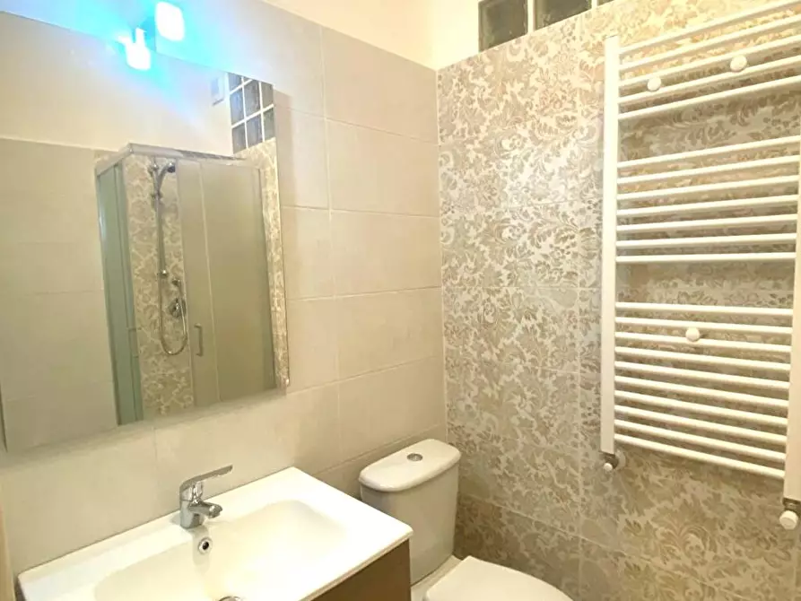 Immagine 5 di Camera in affitto  in VIA DELLE VITALBE 4 a Roma