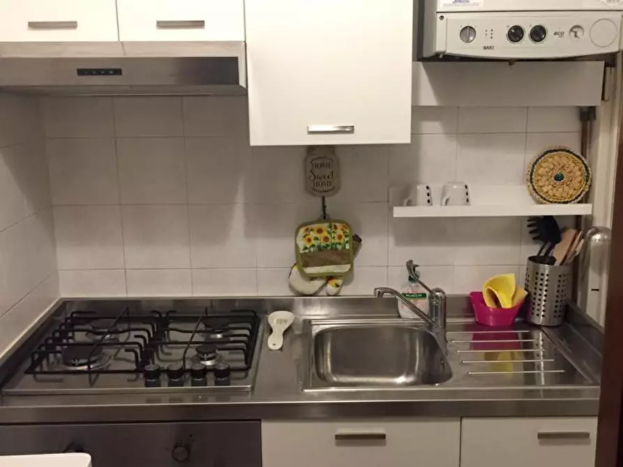 Immagine 5 di Bilocale in affitto  a Cattolica