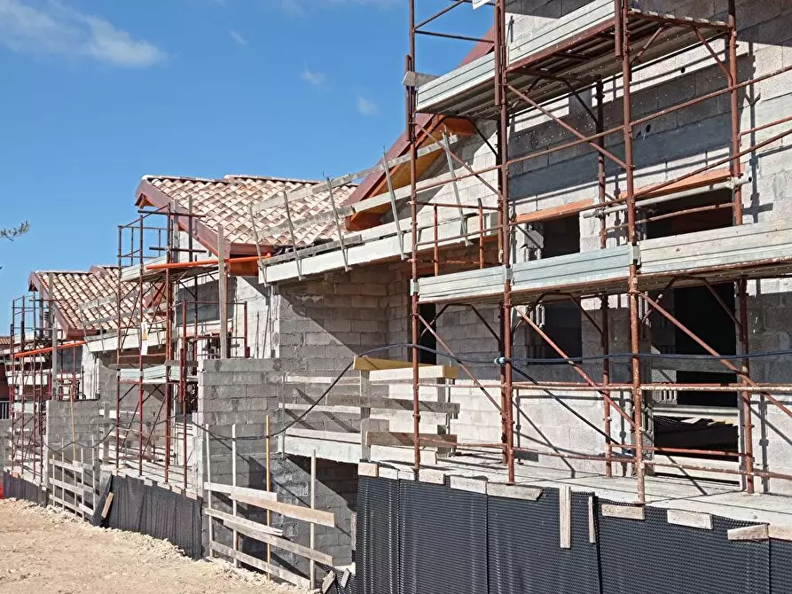 Immagine 6 di Lotti in vendita  in Via Milano snc a Sassari