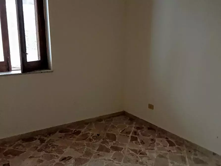Immagine 9 di Abitazione tipica in affitto  a Palermo