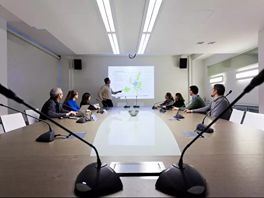 Immagine 9 di Ufficio in affitto  in CORSO SEMPIONE  43 a Milano