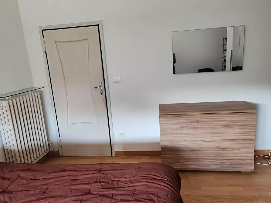 Immagine 5 di Camera in affitto  in Via Europa  151 a Modena