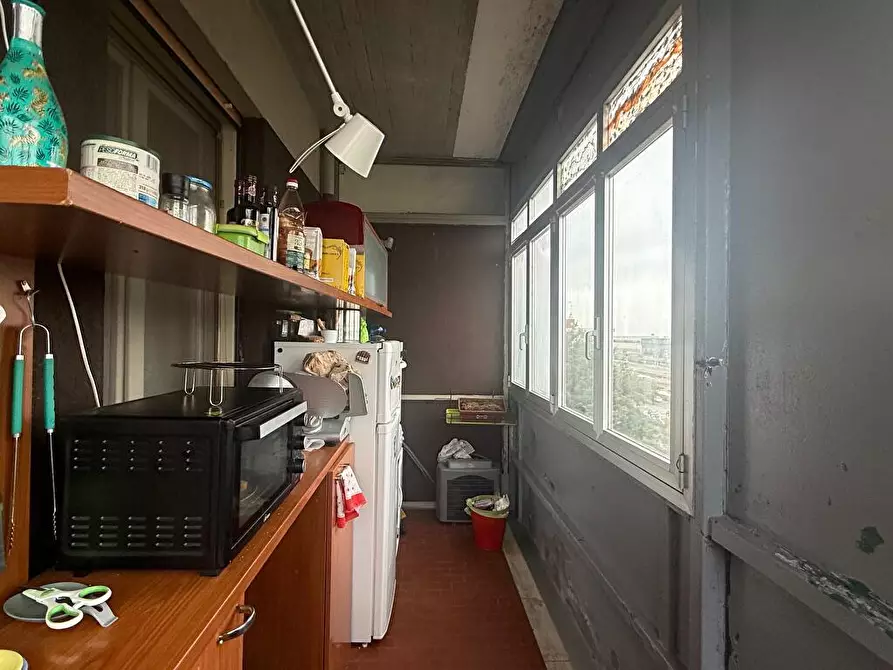 Immagine 5 di Appartamento in vendita  a Reggio Nell'emilia