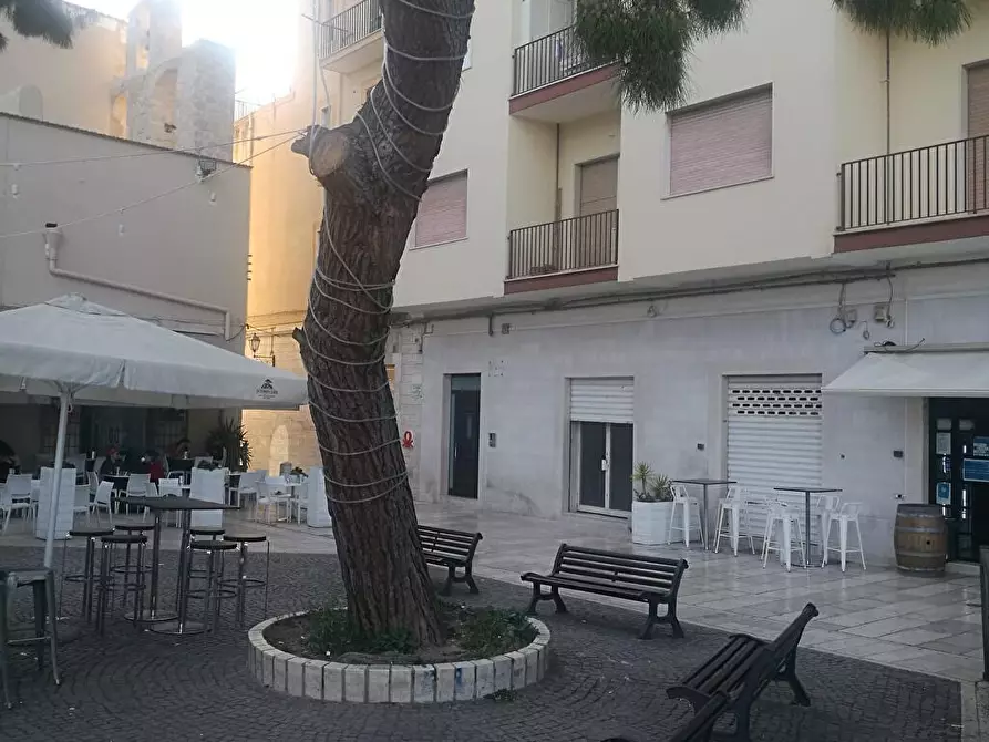 Immagine 2 di Attività commerciale in vendita  in p.tta Mercato  2 a Manfredonia