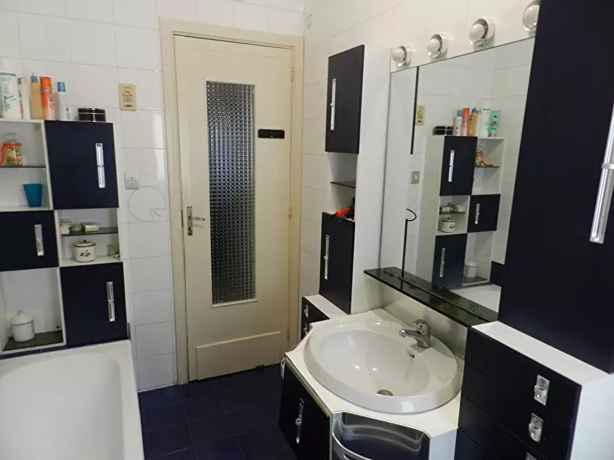 Immagine 11 di Appartamento in vendita  in Via Vespucci 11a a Reggio Di Calabria