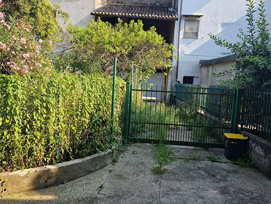 Immagine 7 di Abitazione tipica in vendita  in Via Marconi 10 a Palazzolo Vercellese