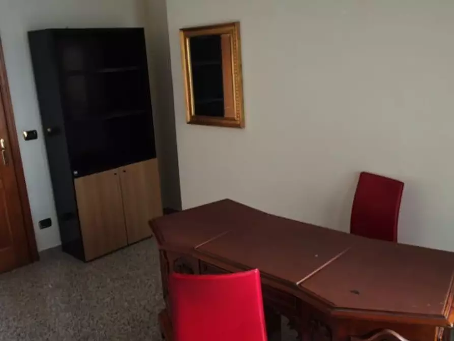 Immagine 3 di Attività commerciale in affitto  in Viale J.F. Kennedy 75/B a Bari