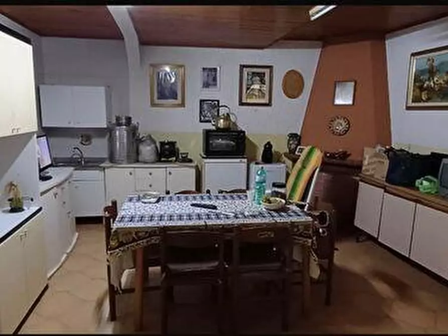 Immagine 7 di Abitazione tipica in vendita  in SAN NICOLA 1 a Castelluccio Inferiore