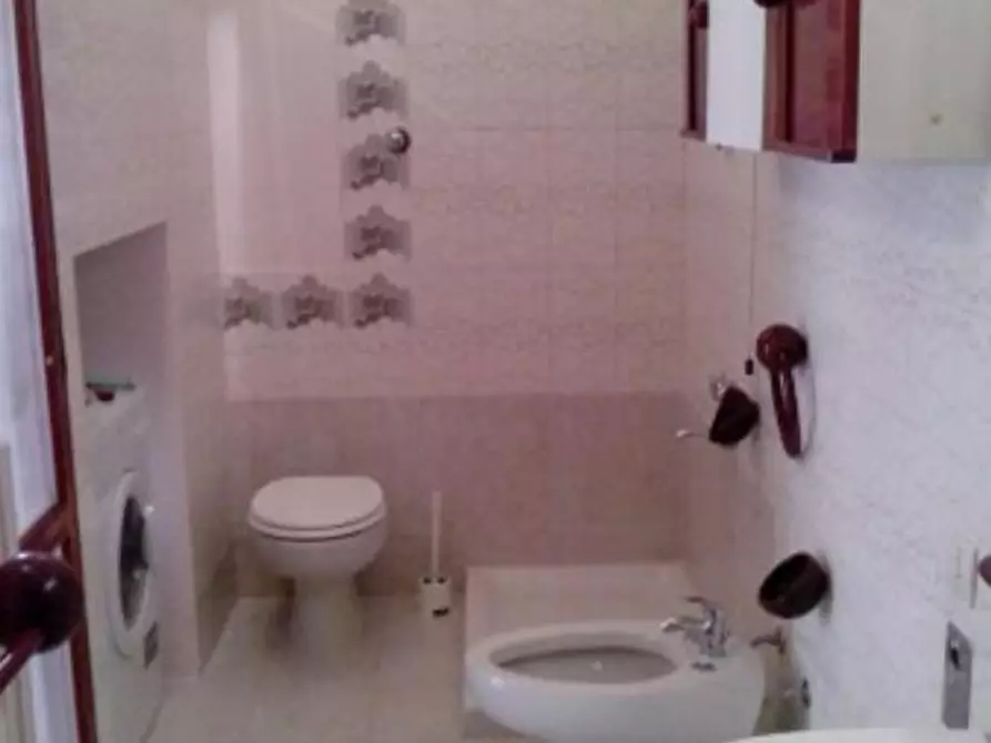 Immagine 6 di Appartamento in affitto  in viale bonaini 6 a Pisa