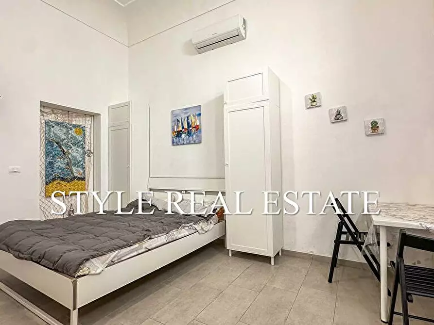 Immagine 10 di Appartamento in vendita  in Via Formide - a Siracusa