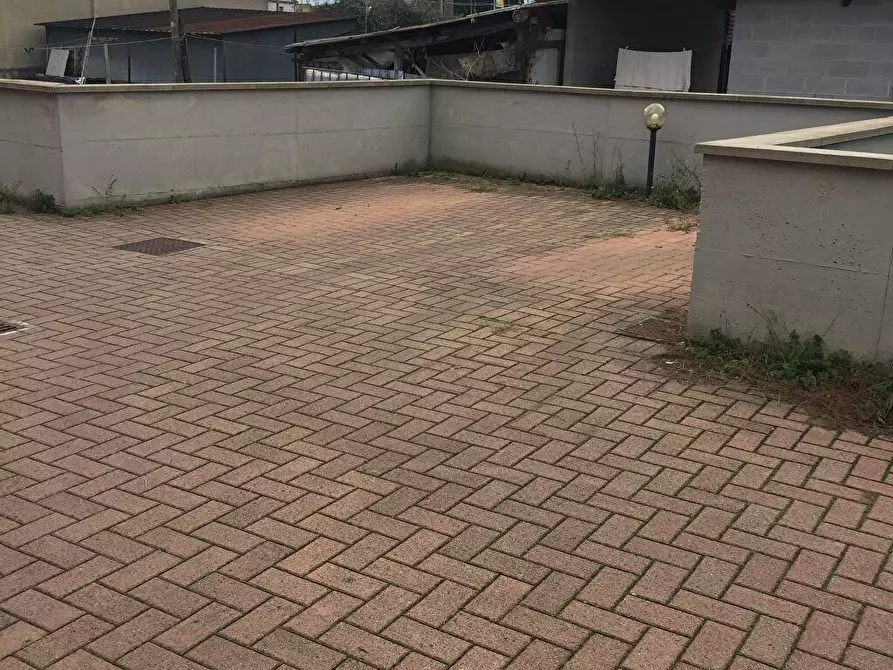 Immagine 11 di Villetta a schiera in affitto  in Via Villa Landi 501 a Lucca