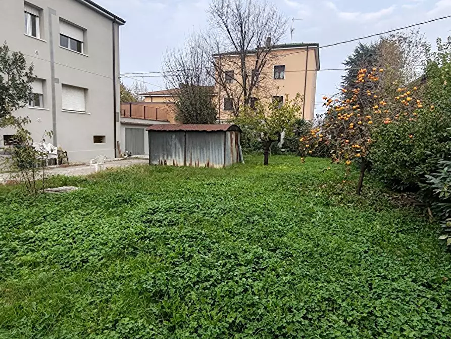 Immagine 7 di Camera in affitto  in Via Europa  151 a Modena
