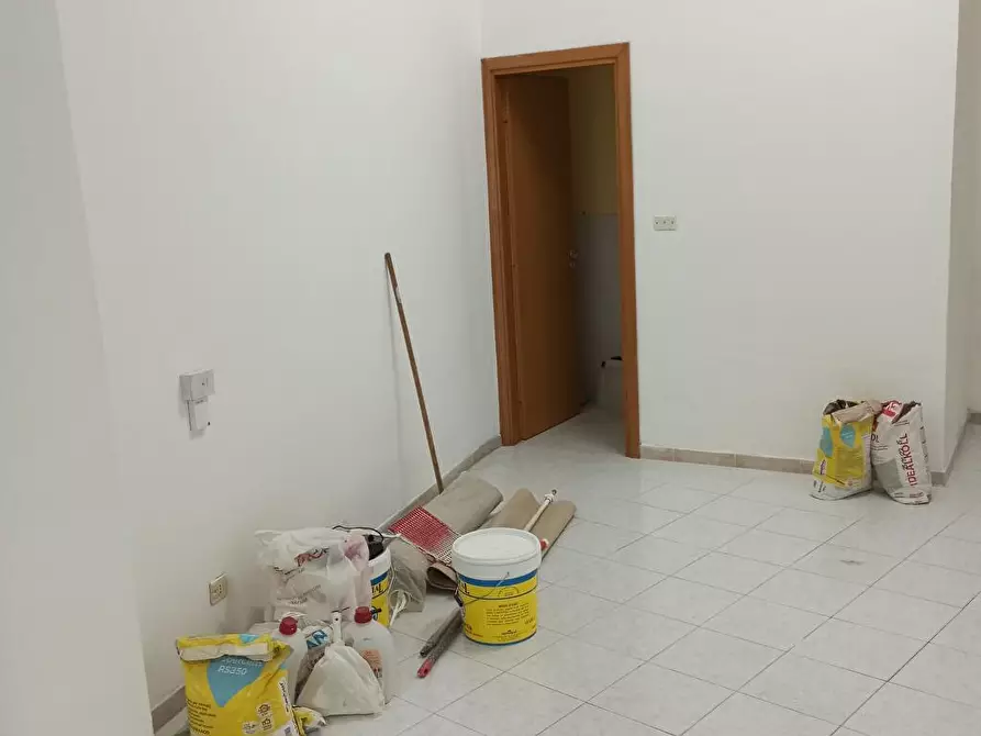 Immagine 4 di Negozio in affitto  in via sofio ferrero 24 a Siracusa