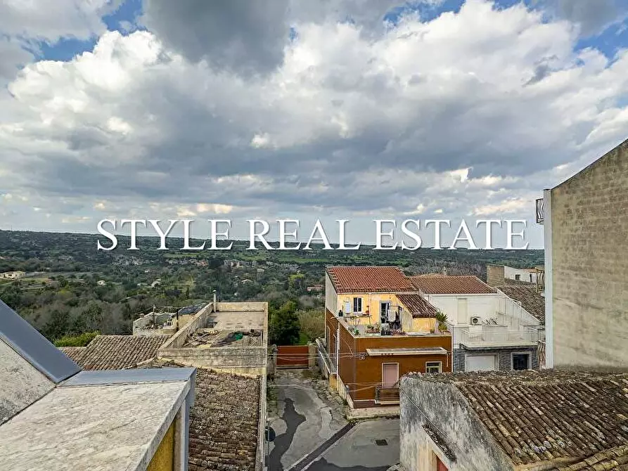 Immagine 31 di Casa indipendente in vendita  in Via Procida - a Canicattini Bagni