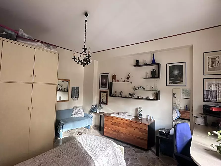 Immagine 10 di Appartamento in vendita  in Largo Enrico Perri 1 a Palermo