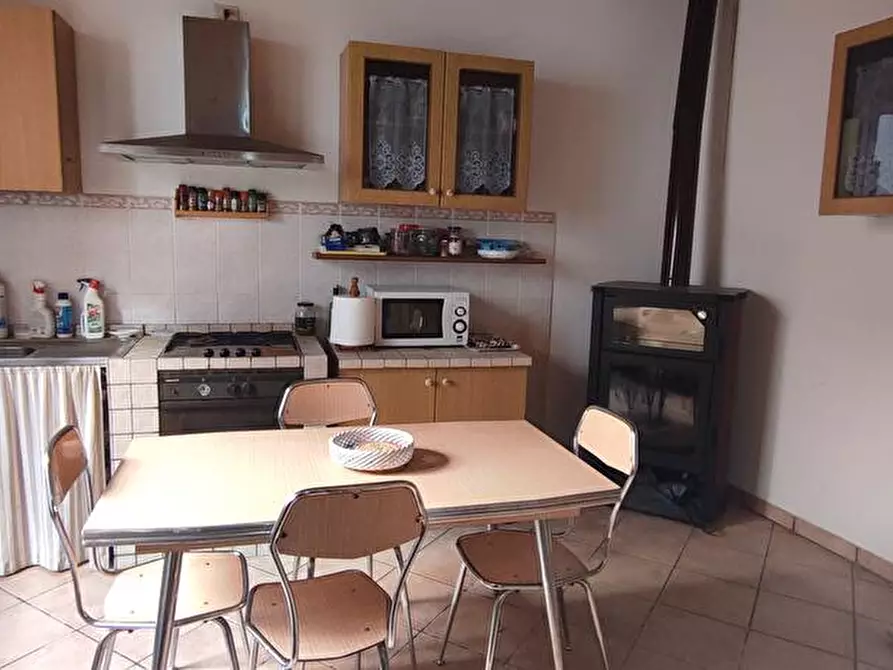 Immagine 5 di Abitazione tipica in vendita  in Frazione campodonico  15 a Fabriano