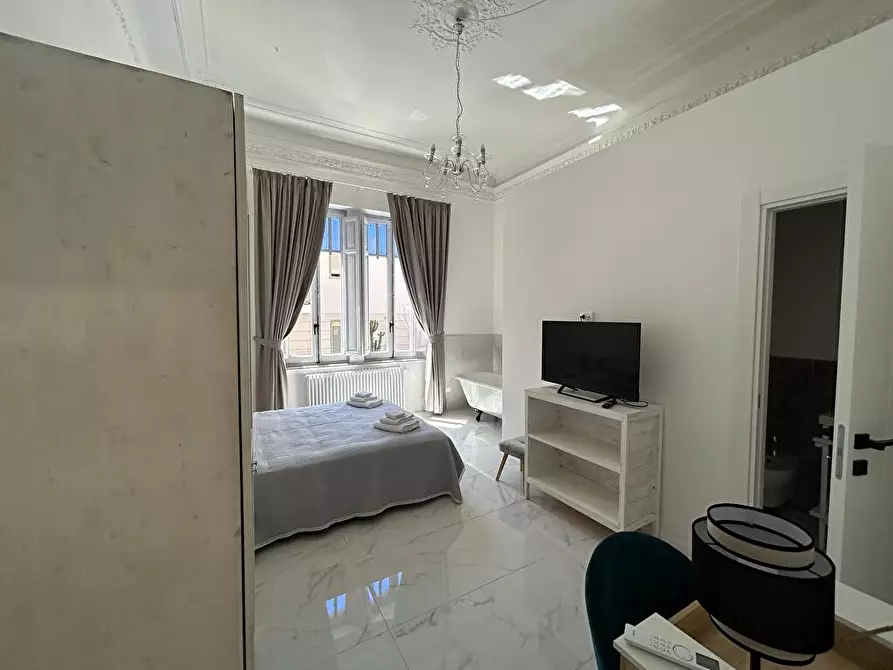 Immagine 6 di Albergo/B&B/Residence in affitto  in via silvio pellico  62 a Viareggio