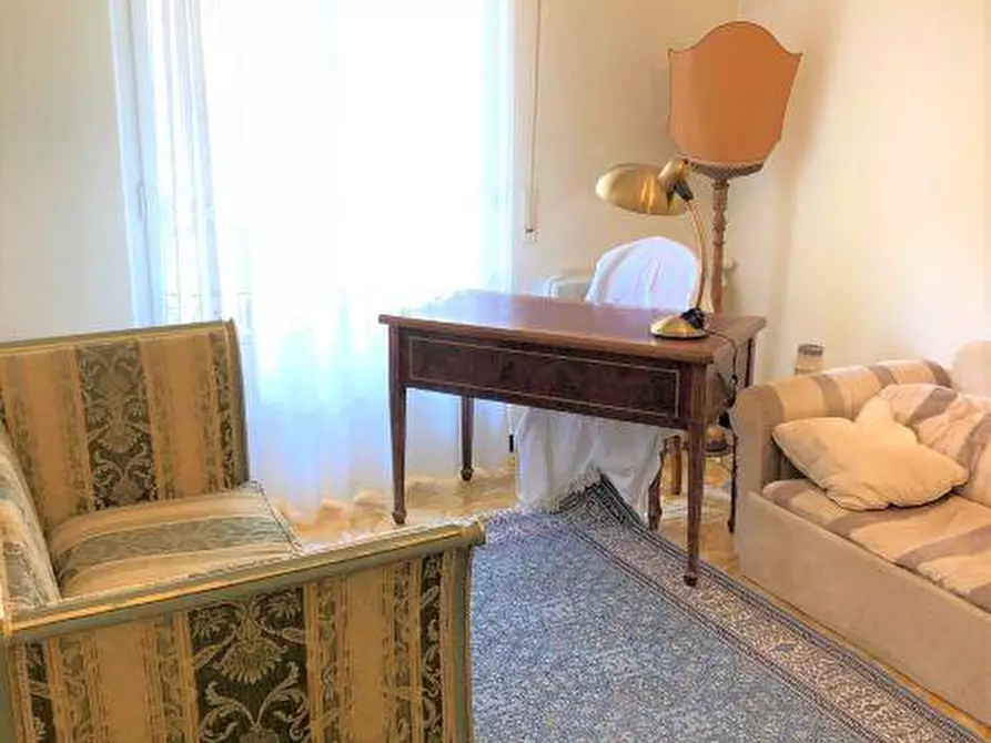Immagine 1 di Bilocale in vendita  in VIA PIETRAFRACCIA 8 a Rapallo