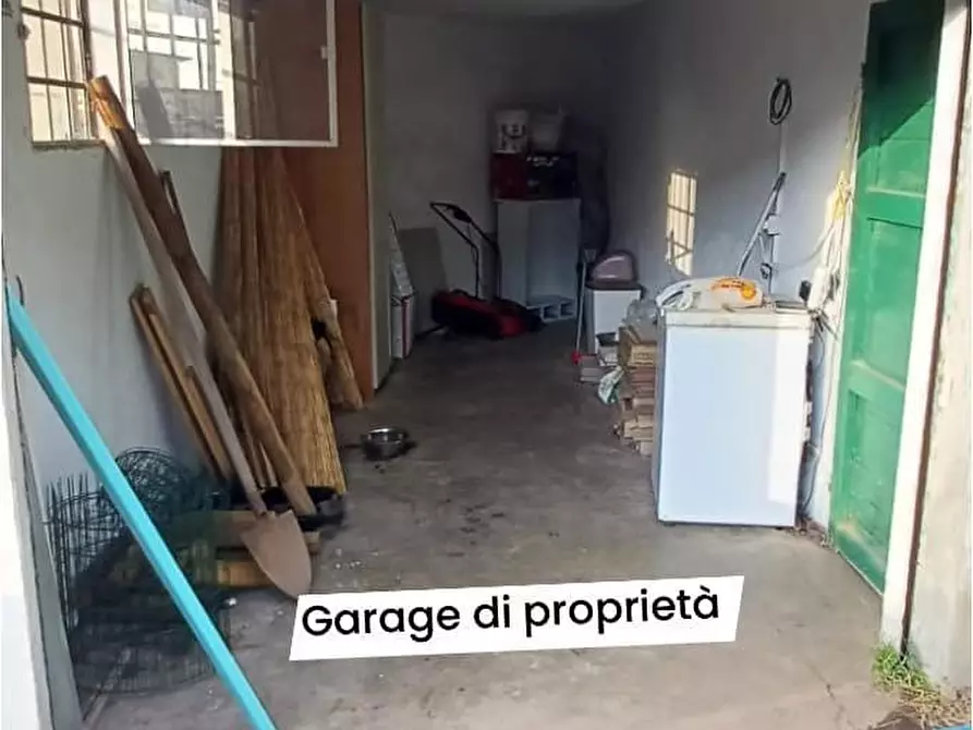 Immagine 12 di Appartamento in vendita  a Massarosa