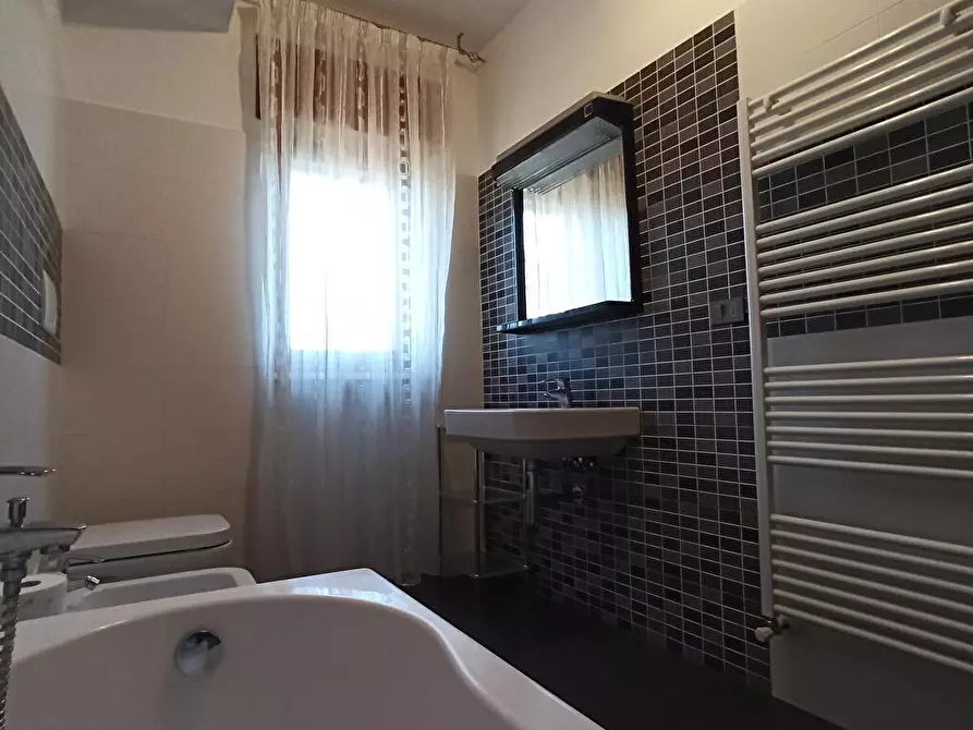 Immagine 7 di Appartamento in affitto  in Via Stiffe 2 a L'aquila