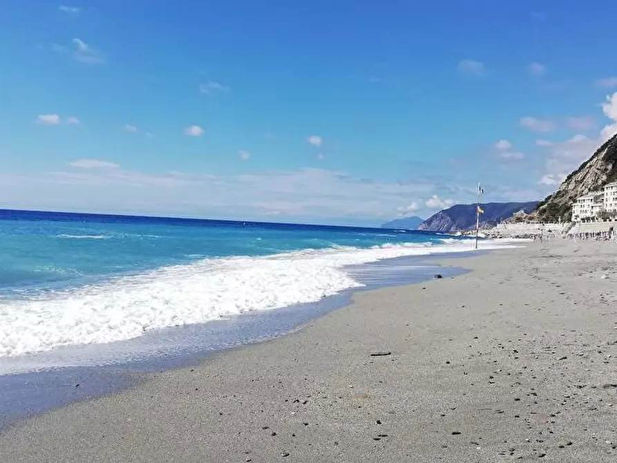 Immagine 8 di Trilocale in vendita  in VIA ALDO MOROI 8 a Deiva Marina