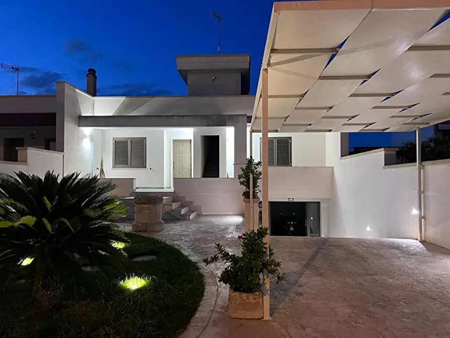 Immagine 4 di Villetta a schiera in vendita  a Melendugno