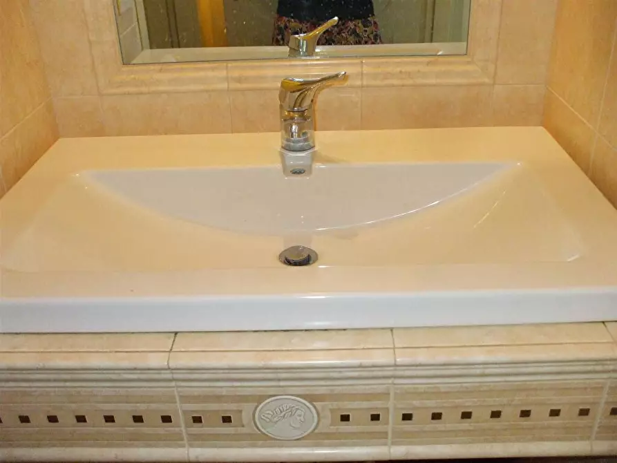 Immagine 7 di Camera in affitto  a Parma