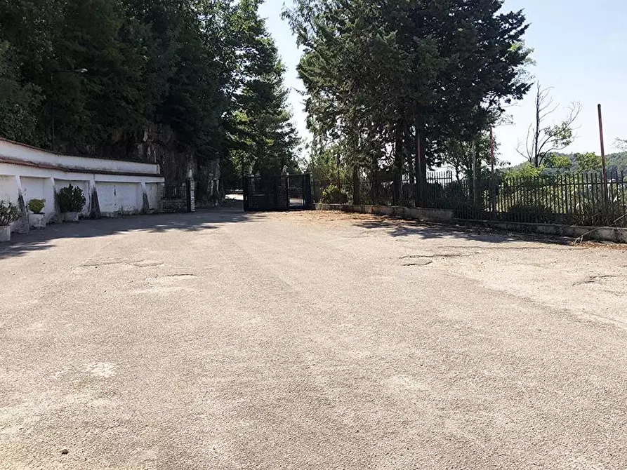 Immagine 2 di Albergo/B&B/Residence in vendita  in Via Villa snc a Liberi